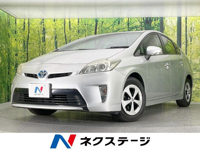 トヨタ プリウス 