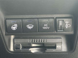 ステアリングヒータースイッチ、フロントワイパーデアイサースイッチ、AC100Vスイッチ、手動光軸調整ダイヤル。  ETC付で高速道路もすいすい♪