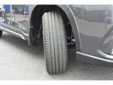 当車両は商品化の際に新品タイヤに交換しています。