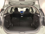 広々としたラゲージスペースを備えています。大きなものや長さのある荷物もしっかりと積み込めます。