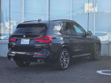 この度は弊社認定中古車をご覧いただき誠にありがとうございます。弊社はBMW 正規ディーラーですので遠方のお客様も安心してご購入下さい。ご不明な点がございましたらお気軽にお申し付けください。