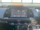 純正ナビ装着です