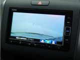 ◆バックカメラ◆リバースにするだけで映ります、後方の安全確認や、狭い駐車場での車庫入れ、雨の日や夜間など視界の悪い時に便利です!安全にバックする為には欠かせない装備です。