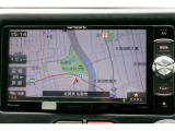 社外ナビを装備。タッチパネルで操作もラクラク。