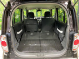 後席を格納すると、これだけの広さが!シーンに合わせたシートアレンジで、大きな荷物も積むことが出来ます♪