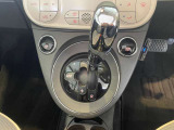 ご覧いただきありがとうございます。当店はショールーム内と屋外展示場に選りすぐりのFIAT・ABARTH・Alfaromeoの正規認定中古車を展示しており、在庫車両はできる限り多く撮影、掲載してご案内しております。