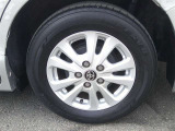 純正15インチアルミホイール!ボディにバッチリ合ってます!
