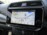 日産純正カーナビゲーション・大画面表示で地図も見やすく、初めての道もこれがあれば安心ですね。