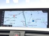 ●純正ナビ:一体感のあるナビは、高級感ある車内を演出してくれます。オーディオ機能も充実しておりますので、運転もより楽しめます♪