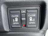 ★両側パワースライドドア★スイッチひとつで簡単オープン!荷物を抱えながらでも乗り降り快適です。