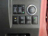 両側電動のスライドドアで楽々スムース!運転席からも開閉の操作もできます♪キーのスイッチひとつで自動開閉できる便利な機能もついてます♪