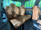3列目シートはもちろん状態良好☆大人でもゆったりと座って頂けますので、大人数でのお出かけもラクラクです♪ご家族で、気の知れた仲間で、ドライブに行くのが楽しみですね♪