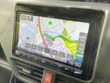 【大画面ナビ】人気の大型9インチナビを装備。存在感のある大画面はインパクト大!ナビ利用時のマップ表示は見やすく、テレビやDVDは臨場感がアップ!いつものドライブがグッと楽しくなります♪