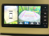 【全方位モニター用カメラ】専用のカメラにより、上から見下ろしたような視点で360度クルマの周囲を確認することができます☆死角部分も確認しやすく、狭い場所での切り返しや駐車もスムーズに行えます。