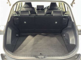 バックドアを開けると荷物スペースです!