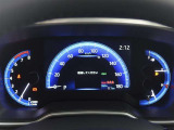 とっても見やすいメーターです。夜間時はラグジュアリーな気分にさせてくれる照明が魅力ですので、夜のドライブも楽しみになりますよ♪