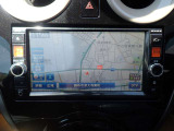 日産純正メモリナビ(MC314D-W)が装備されております♪