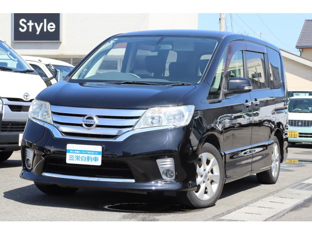 セレナ 2.0 ハイウェイスター 