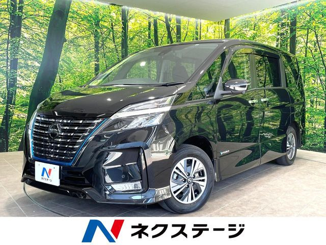 セレナ 1.2 e-POWER ハイウェイスターV 