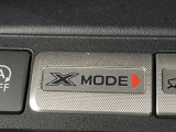 【Xモード】雪道や荒れた山道などでタイヤが空転してしまう場合などで、エンジン・トランスミッション・AWD・VDCを統合制御する事でスムーズな脱出が可能となるモードです☆悪路でも安心して走れます☆