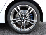 左後リヤ 225/40R18