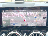 ●MercedesBenz純正ナビ:一体感のあるナビは、高級感ある車内を演出してくれます。Bluetooth再生などオーディオ機能も充実しておりますので、運転もより楽しめます♪