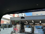 ドライブレコーダー2方向(前方・後方)装着車両です。カーナビにて映像確認も可能となっております。