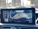 【パノラミックビューモニター】専用のカメラにより、上から見下ろしたような視点で360度クルマの周囲を確認することができます☆死角部分も確認しやすく、狭い場所での切り返しや駐車もスムーズに行えます。