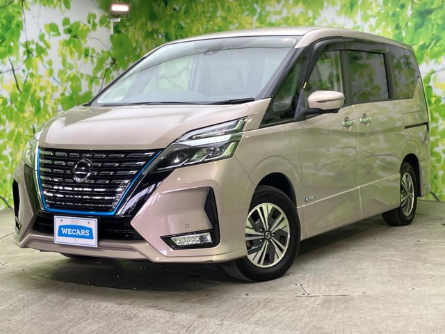 セレナ 1.2 e-POWER ハイウェイスターV 