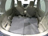 後席シート倒した状態です