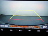 狭い駐車場や立体駐車場などもリアルに映るバックガイドモニター付でラクラク駐車♪
