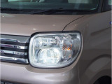 【ヘッドライト】省電力で長寿命の明るく運転しやすいLEDヘッドランプです。明るく照らすので暗い夜道からお客様を守ってくれます。お近くのスズキ自販島根までお越しください。