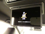 【後席モニター】ファミリーユーザーさんに人気(#^_^#)後席用モニター装備済です!