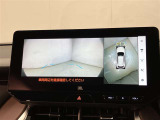 全周囲カメラ付きで車庫入れも安心ですね。