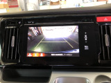 【バックカメラ】駐車時に安心のバックカメラが装備されています!