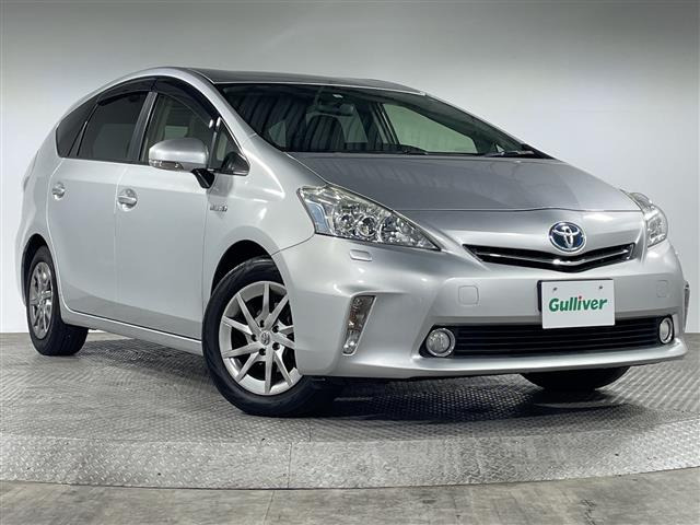 トヨタ プリウスα 