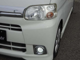 レンズ類は磨き専用コーティング済みでクリアで綺麗な状態です!純正のフォグランプ付Gグレード専用フロントバンパーです!ヘッドライト・スモールライト・フォグランプは社外車検対応の明るいLED球に交換しました!
