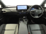【内装】レクサスは内装のデザイン、材質等にまで拘っています。一度実車をご覧ください!
