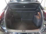 SUVならではの大容量荷室となっております★