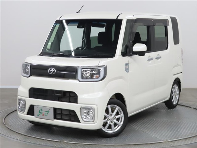 トヨタ ピクシスメガ 