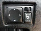 電動格納機能付きドアミラー☆ワンタッチで、運転席からドアミラーを格納できます。狭い駐車場でもご安心です。