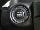【プッシュスタート】カギをポケットやバッグに入れたままでエンジンの始動やドアロックの施錠・開錠ができます!荷物が多い時に便利ですね!