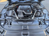 直列4気筒BMWツインパワー・ターボ・エンジン。出力140kW〔190ps〕/5000rpm(カタログ値)、トルク310Nm〔31.6kgm〕/1500-4000rpm(カタログ値)♪