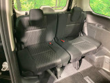 3列目シートはもちろん状態良好☆大人でもゆったりと座って頂けますので、大人数でのお出かけもラクラクです♪ご家族で、気の知れた仲間で、ドライブに行くのが楽しみですね♪
