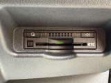 ETC車載器装備!料金所での支払いがとてもスムーズになります!遠出する時の必需品!