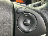 【クルーズコントロール】高速道路もラクラク走行。アクセルを離しても一定速度で走行ができ、長距離運転時の負担を軽減!加速・減速も簡単なスイッチ操作で調整できます。