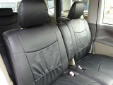 シートは全席クリーニング後、新品の専用シートカバーを取付しましたので高級感があります!