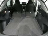 後席シート倒した状態です