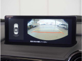 【バックカメラ】駐車が苦手な方でも安心してお乗りいただけます。リバース連動で画面が切り替わるのでとっても便利です。