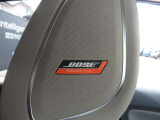 BOSE付きですので、静かな車内でお好みの音楽をお楽しみください ♪